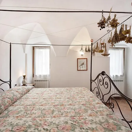 Holiday home Camomilla Bellissimi